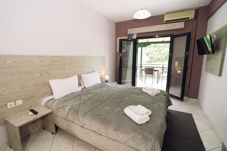 Room — Taverna Acherontas
