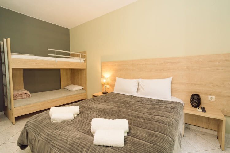Room — Taverna Acherontas