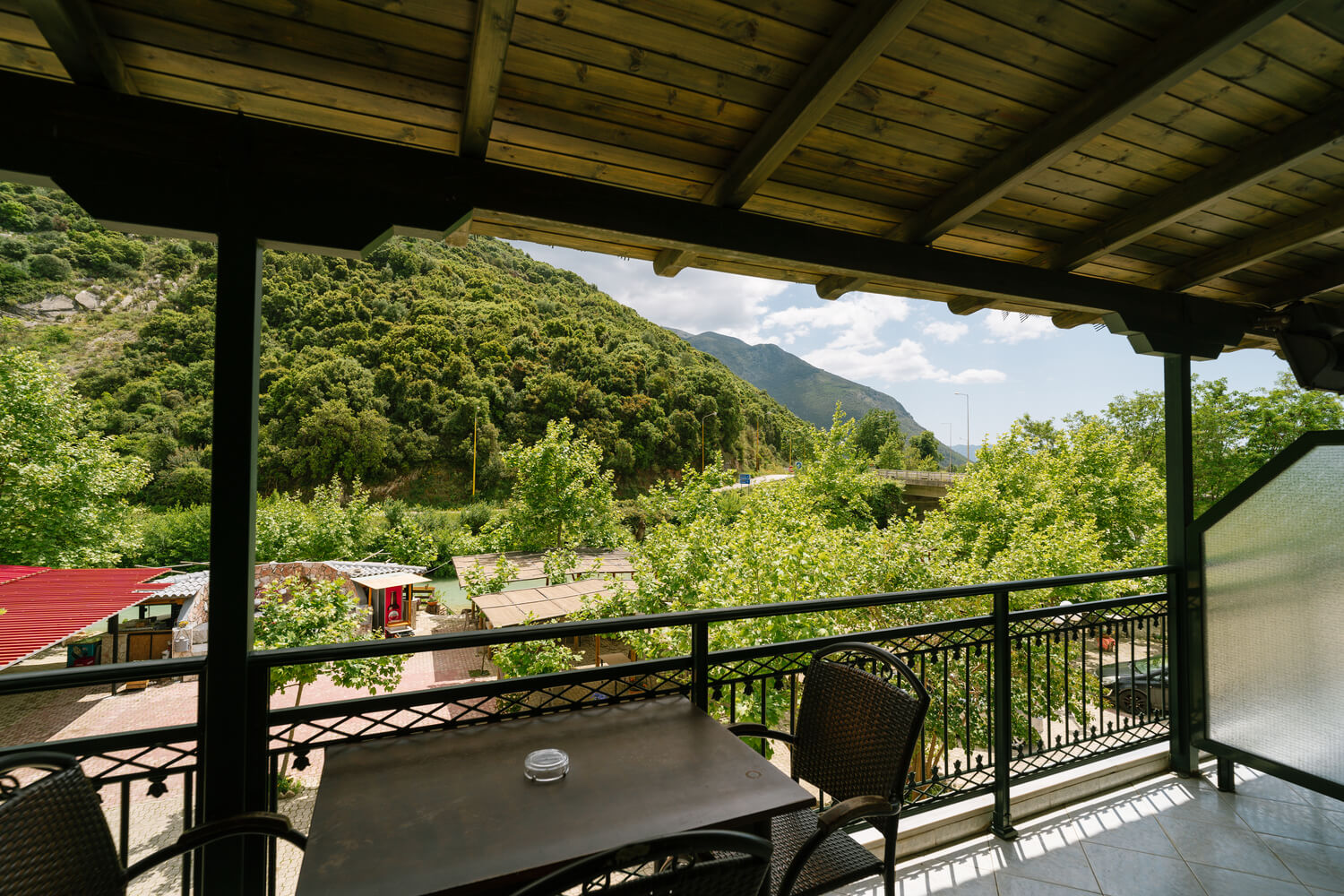 Taverna Acherontas